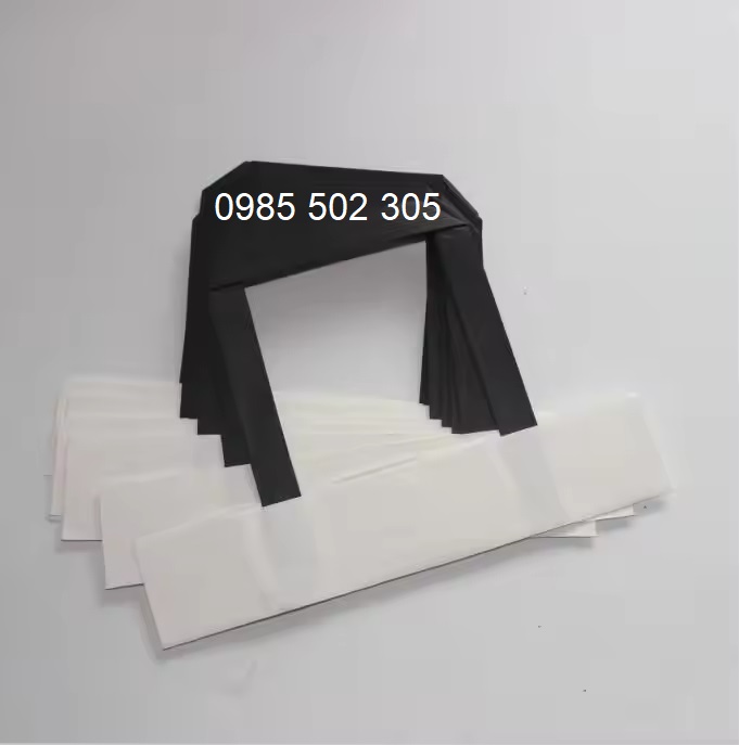 Quai túi giấy kraft dẹt màu đen